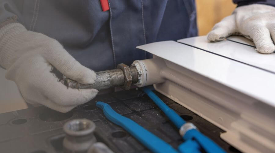 Burst pipe repair in Weston, WY